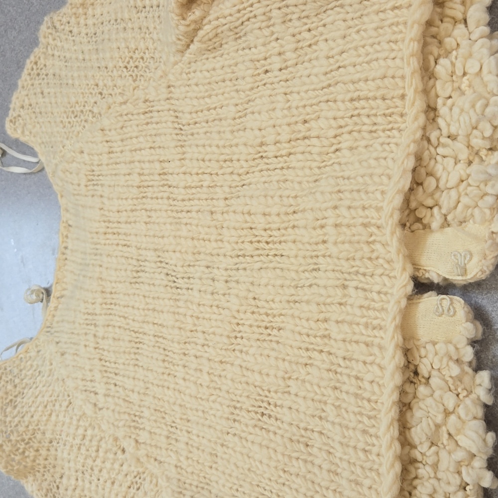 Wool Sweater - Picture 5 of 5